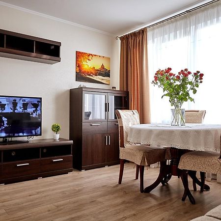 City Center Lux Family Apartment Винница Экстерьер фото