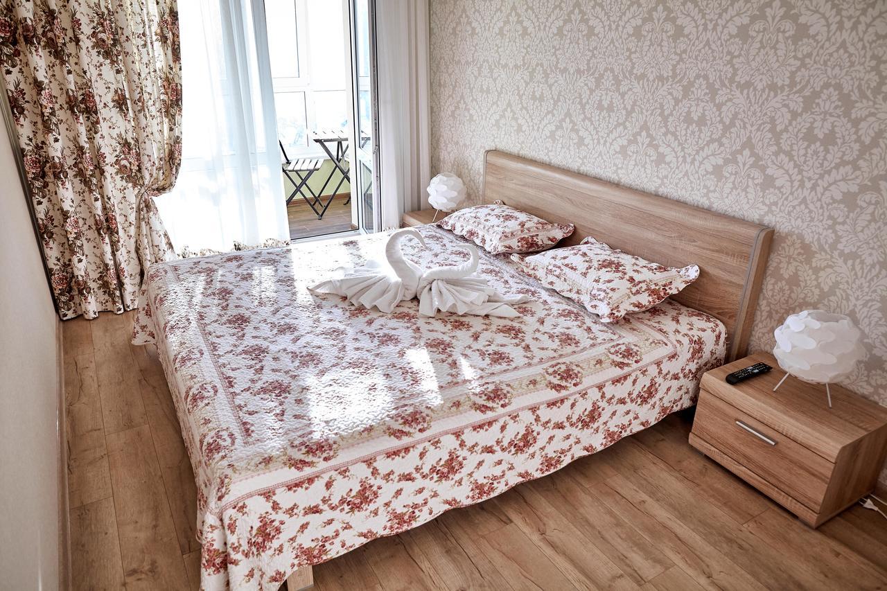 City Center Lux Family Apartment Винница Экстерьер фото